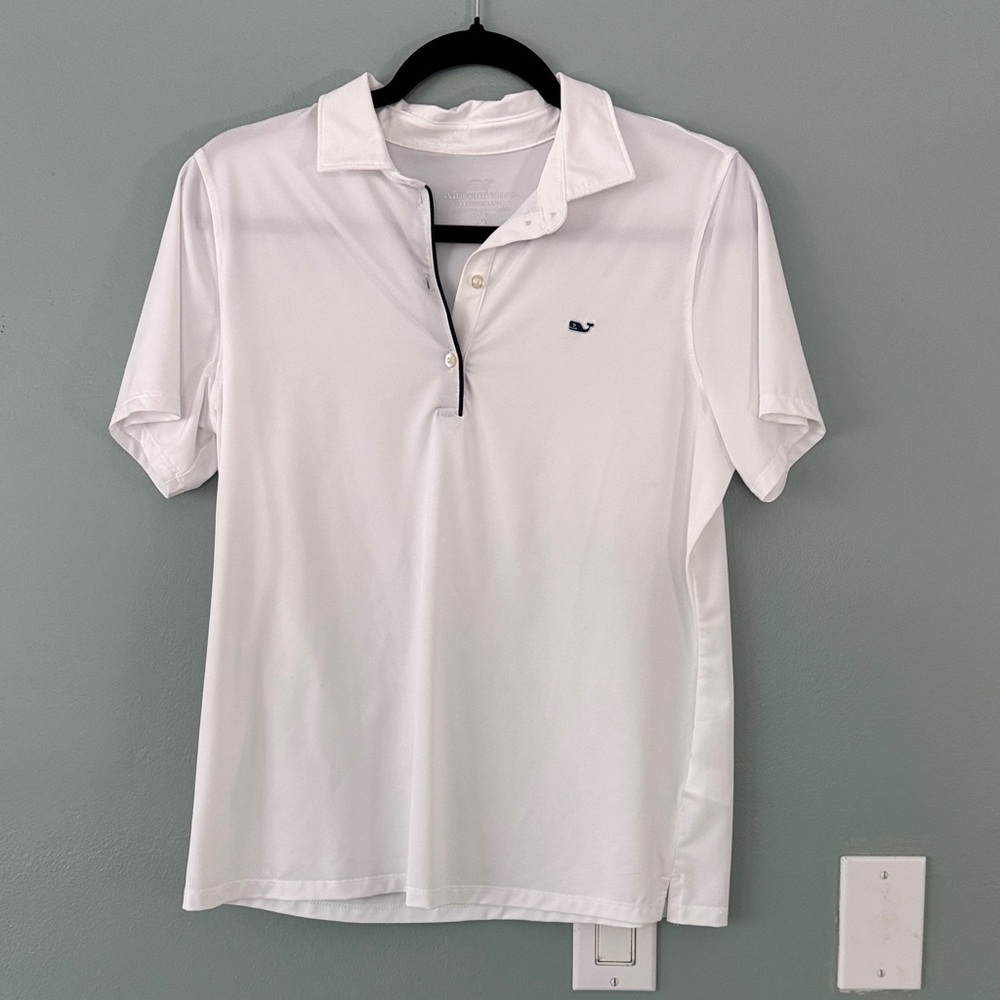 Vineyard Vines White Button Down Shirt